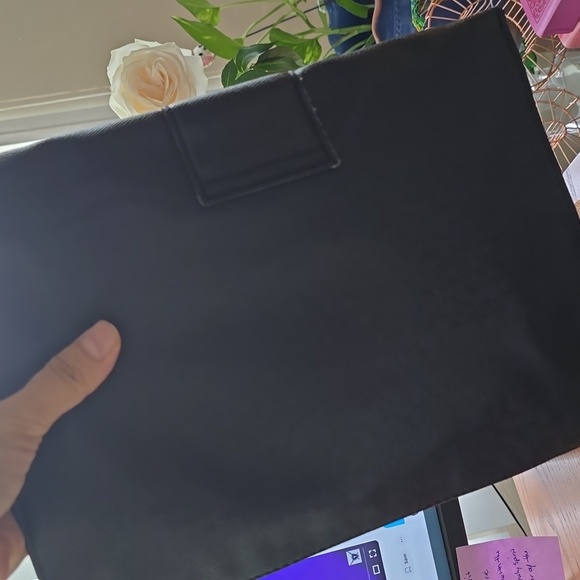 Purse - Picture 8 of 10